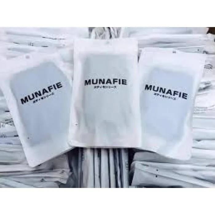Munafie%20Japanese%20Slimming%20Panty%20%E2%80%93%20Black%20-%20Image%203
