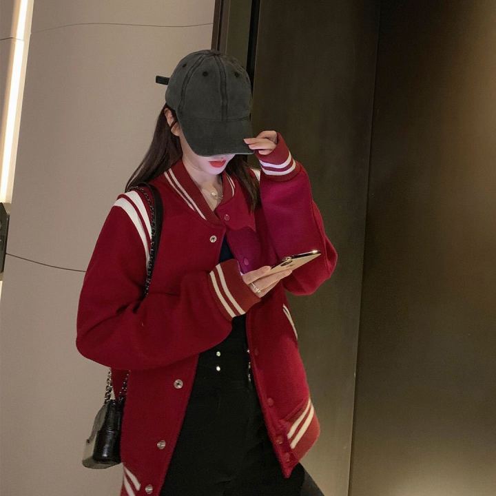 Spring,%20Autumn%20and%20Winter%20Stars%20Same%20StyleinsWoolen%20Cloth%20Baseball%20Jacket%20Men%20and%20Women%20Students%20Loose%20Korean%20Style%20Couple%20Jacket%20-%20Image%208