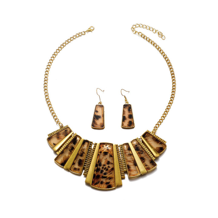 European%20and%20American%20New%20Fashion%20Vintage%20Leopard%20Print%20Necklace%20Alloy%20Exaggerated%20Earrings%20and%20Necklace%20Set%20Ornament%20Women%20-%20Image%205