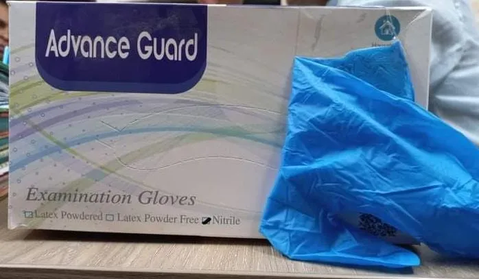 Advance%20Guard%20Latex%20Examination%20Hand%20Gloves%20-%20Image%205