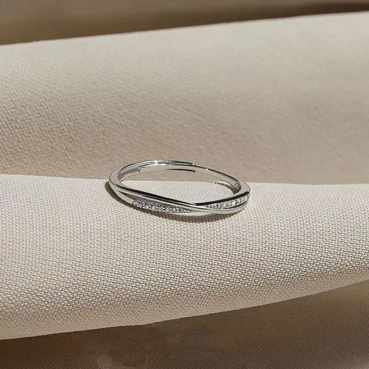 Light%20Luxury%20Fashion%20Silver%20Color%20Line%20Cross%20Design%20Ring%20Simple%20Opening%20Adjustable%20Index%20Finger%20Ring%20Wedding%20Jewelry%20Gener%20-%20Image%202