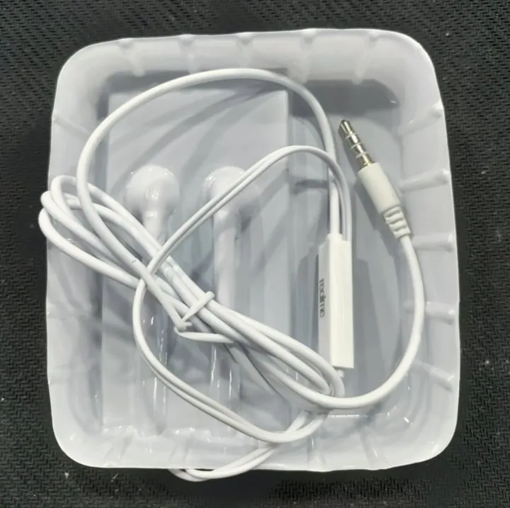 Vivo%20V21E%20/%20Vivo%20V21%20/%20Vivo%20V20%20/%20Vivo%20V20%20Se%20Good%20Bass%20Sound%20Quality%20In%20Ear%20Headphone%20-%20Headphone%20-%20Image%203