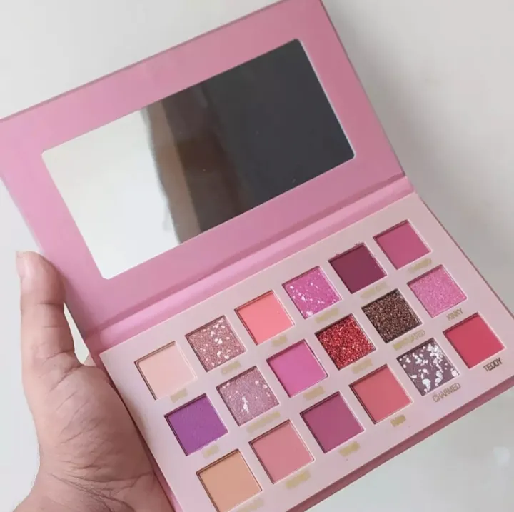 18%20Color%20Eyeshadow%20palette%20set%20-%20Image%203