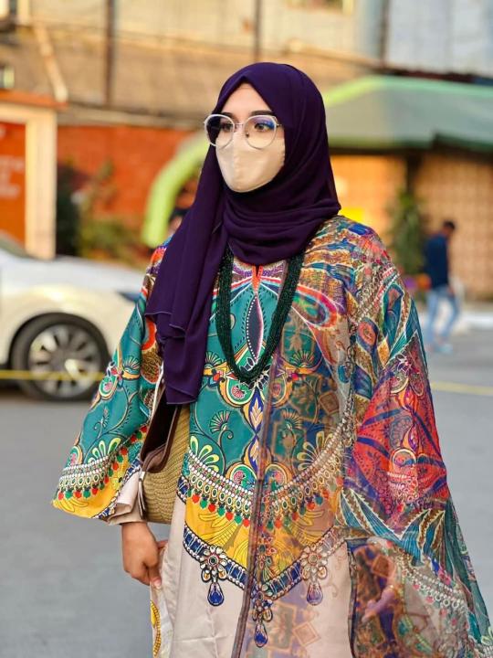 New%20Model%20Readymade%20Stylish%20And%20Comfortable%20Digital%20Print%20Three%20Piece%20For%20Girls%20-%20Image%205