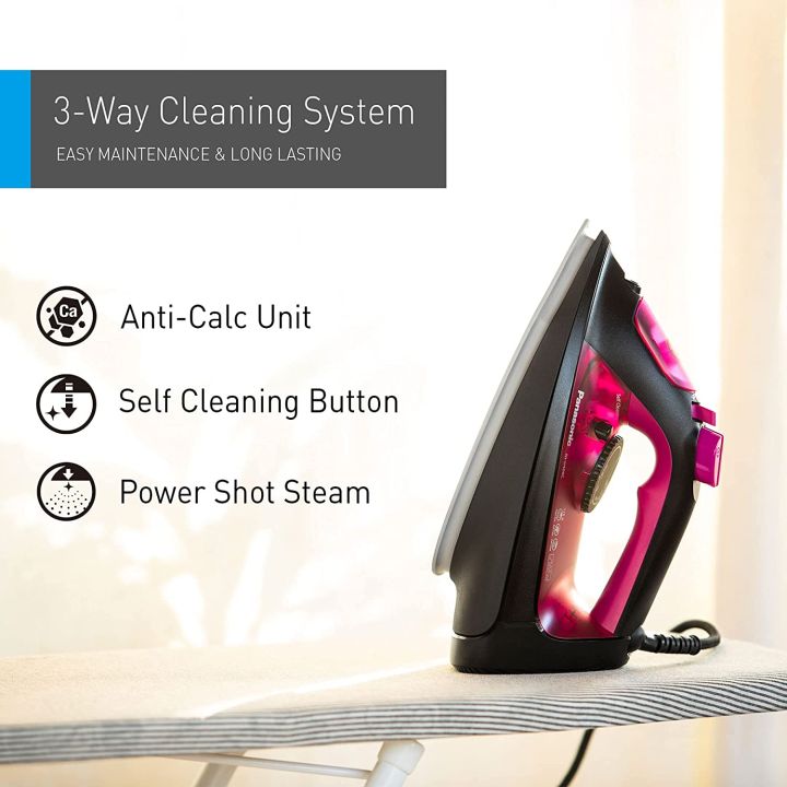 Panasonic%20NI-U400C%20Steam%20Iron%20with%20Ceramic-Coated%20SolePlate%20-%20Image%209