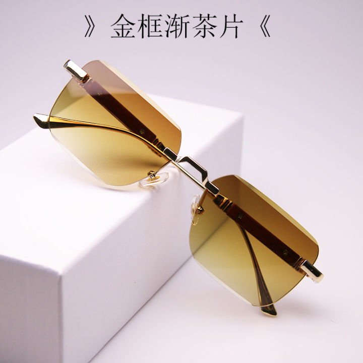 2023%20New%20frameless%20cut%20edge%20sunglasses%20European%20and%20American%20fashion%20trends%20wood%20grain%20leg%20gradient%20sunglasses%20men's%20and%20women's%20universal%20square%20glasses%20-%20Image%208