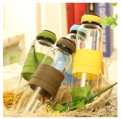 Borosilicate%20Glass%20Water%20Bottle%20500ml,%20Durable,%20Leakproof,%20Dishwasher%20Safe%20-%20Image%208
