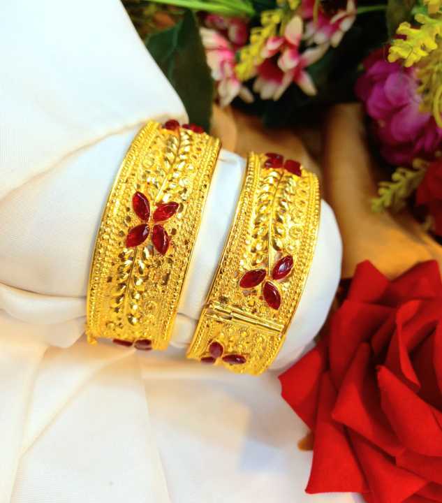 gold%20plated%20Indian%20ruli%20(bala)%20for%20women%20-%202%20piece%20-%20Image%202