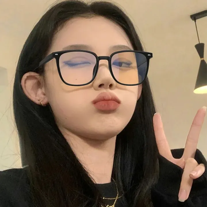 Xiaohongshu%20black%20frame%20myopia%20glasses%20women's%20glasses%20ins%20high-value%20students%20anti-blue%20light%20optical%20flat%20frames%20men's%20trendy%20-%20Image%207