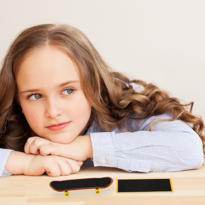 10pcs%20Finger%20Skateboard%20Grip%20Tape%20Decorative%20Toys%20Fingerboard%20Deck%20Sandpaper%20Finger%20Longboard%20for%20Rocker%20-%20Image%205