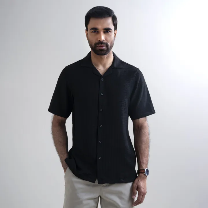 Richman Men’s Black Half Sleeve Hawai Shirt | Daraz.com.bd