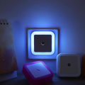 Led Wall Dim Light Night Light Plug-in Auto ON/OFF Sensor Night Lamp for Bedroom Children Room Corridor Stairs.