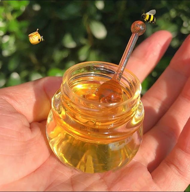 capubini%20Moisturizing%20Honey%20Lip%20Mask%20Lip%20Balm%20-%20Image%203