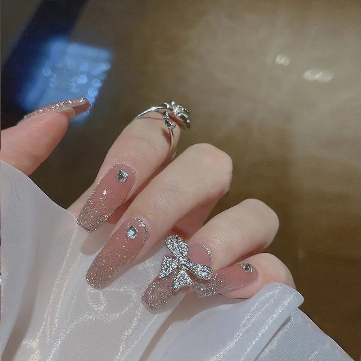 24Pcs/Set%20Diamond%20and%20Love%20Full%20Cover%20Artificial%20Nail%20Seamless%20Removable%20False%20Nails%20Capsule%20Fashion%20Pink%20Gradient%20Art%20Nail%20-%20Image%203