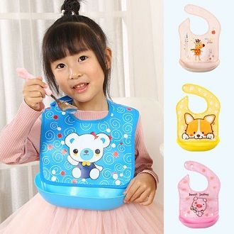 Baby%20Feeding%20Plastic%20Bibs%20with%20Bati%20For%20Babies%20-%201%20Pcs%20(%20Color%20As%20Per%20Stock%20)%20-%20Image%203