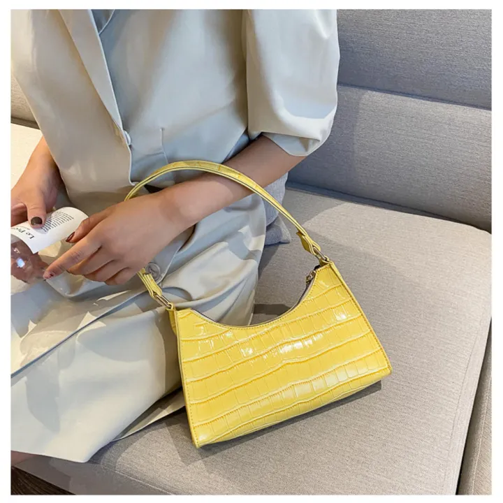 Feminine%20Purses%20Armpit%20Shoulder%20Bag%20Summer%20Handbags%20Women's%20Armpit%20Bags%20Clutch%20Handbags%20Small%20Shoulder%20Purse%20-%20Image%205