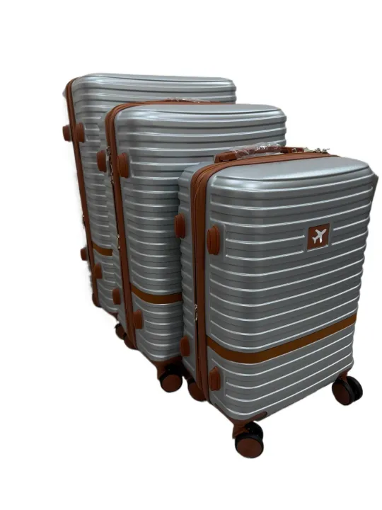 Voyager%20Elite%20Hard-Shell%20Luggage%20-%20Silver%20&%20Brown%20-%20Image%204