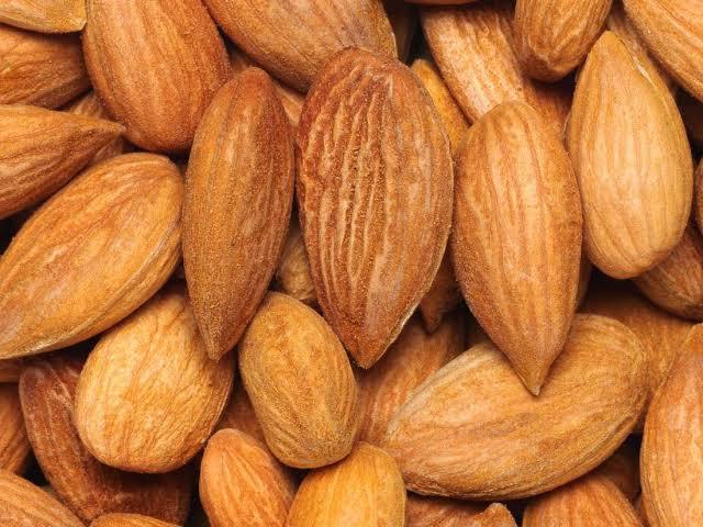 Kath%20Badam%20Almond%20Nuts%20-%20250Gm%20-%20Image%204
