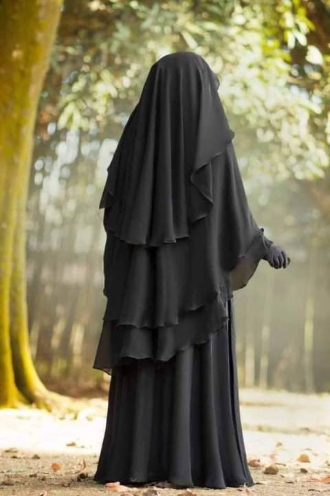 Elevate%20Your%20Style%20with%20the%20New%20Exclusive%20Designed%204%20Part%20Dubai%20Sunnati%20Burkah%20-%20Featuring%20Hoody%20Niqab%20and%20Double%20Part%20Extra%20Long%20Hijab%20-%20Image%203