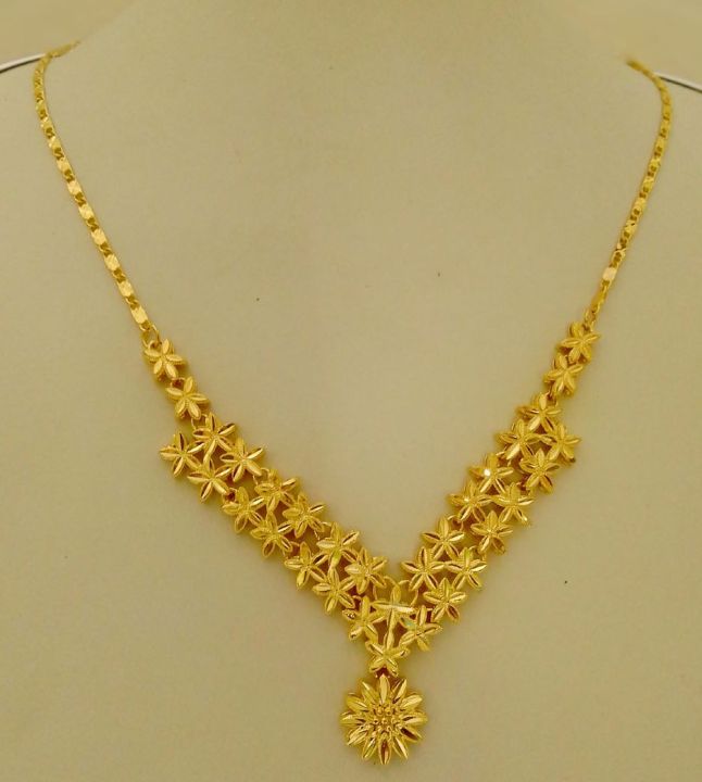 Luxury%20Design%20Fashionable%20New%20Model%20Necklace%20For%20Women%20&%20Girls%20Party%20Necklace%20-%20Image%204