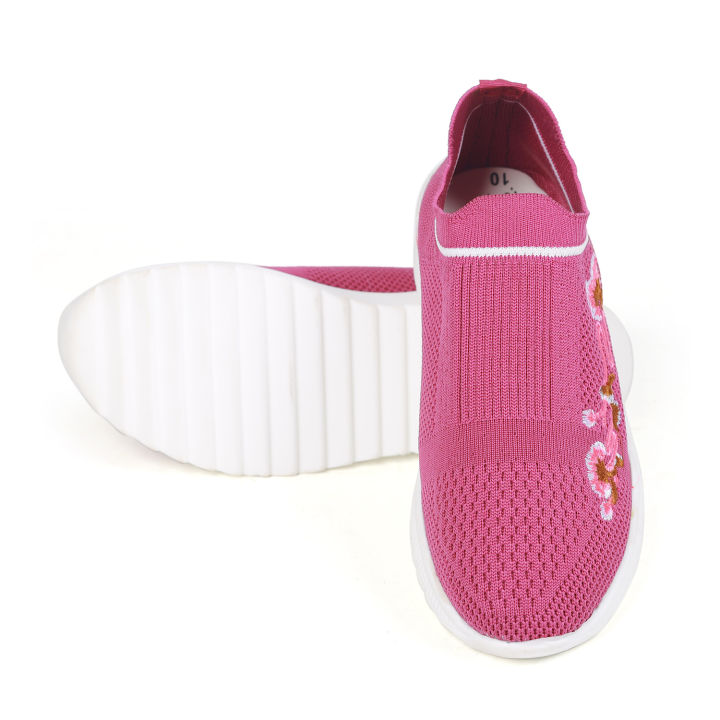 Golapi%20Women's%20Fabric%20Sneaker%20Fashion%20Comfortable%20Breathable%20All-Season%20Casual%20Low%20Top%20Sneakers%20-%20Image%203
