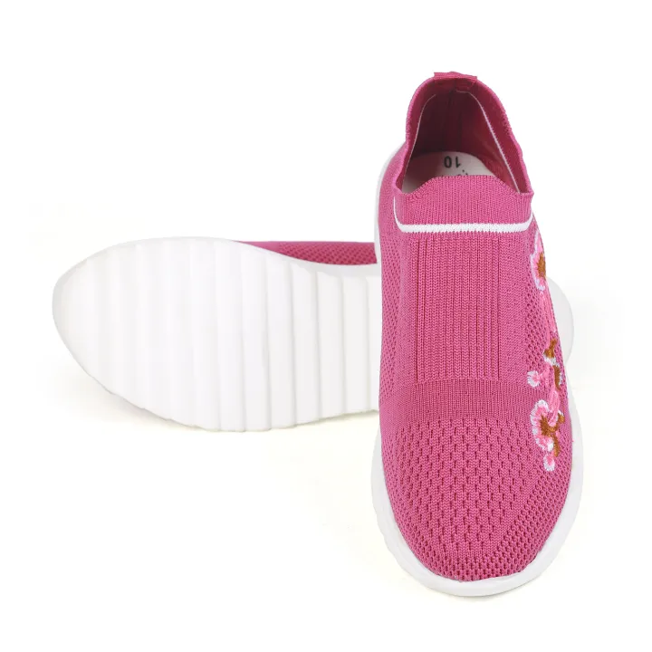 Fabric%20Sneaker%20for%20Women%20-%20Golapi%20-%20Image%203