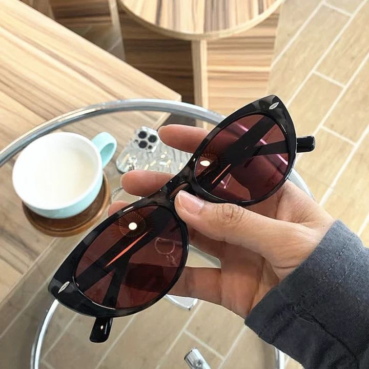 New Vintage Cateye Sunglasses Woman Retro Small Cat Eye Sun