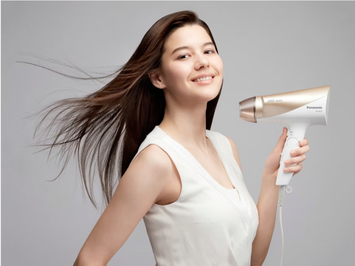 Panasonic%20EH-NE72%20Shine%20Boost%20Series%20Ionity%20Hair%20Dryer%20%7C%202000%20Watt%20-%20Image%206