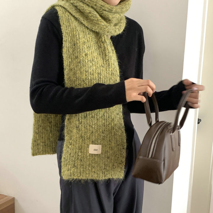 Autumn and winter gg letter cloth label soft glutinous melancho knitted small scarf women's Korean version of the versatile green warm scarf little red book
