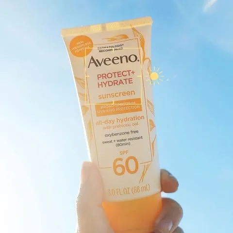 Aveeno%20Protect%20+%20Hydrate%20Sunscreen%20SPF%2060,%2088ml%20-%20Image%207