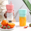 6 Blades Portable Juicer Electric Juicer with Straw Fruit Vegetables Automatic Smoothie Blender Kitchen Tool Food Processor Fitness Travel. 