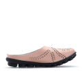 Cross-border plus-size summer cowhide bag head wisp empty semi-slippers women's fashion wear outside Internet celebrity flat bottom no heel women's sandals. 