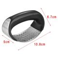 Stainless Garlic Press Household Press Squeezer Manual Gralic Press Device Handheld Ginger Garlic Tools Kitchen Accessories.