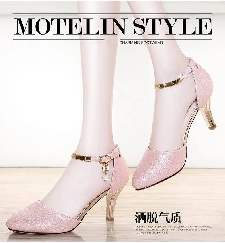 Sandals women's 2018 summer new Korean fashion women's shoes