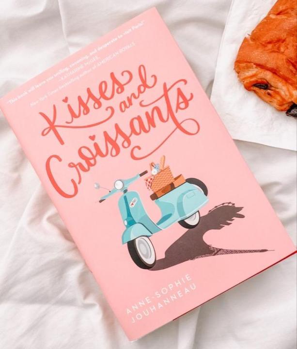 Kisses and Croissants by Anne-Sophie Jouhanneau - Paperback