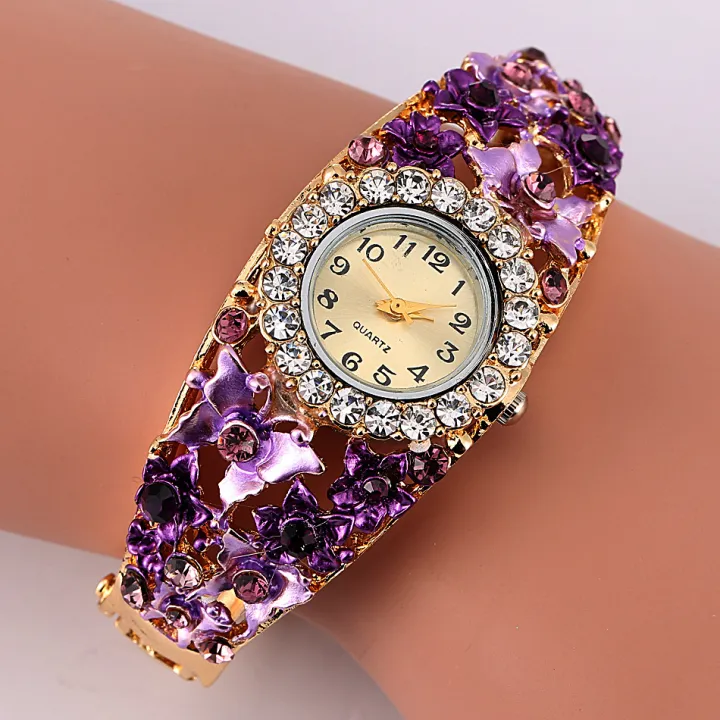 Fopul%20Mall%20Casual%20and%20stylish%20Women's%20Flower%20Bracelet%20Watch%20with%20Diamond-encrusted%20Design%20and%20Stainless%20Steel%20Strap%20-%20Image%205