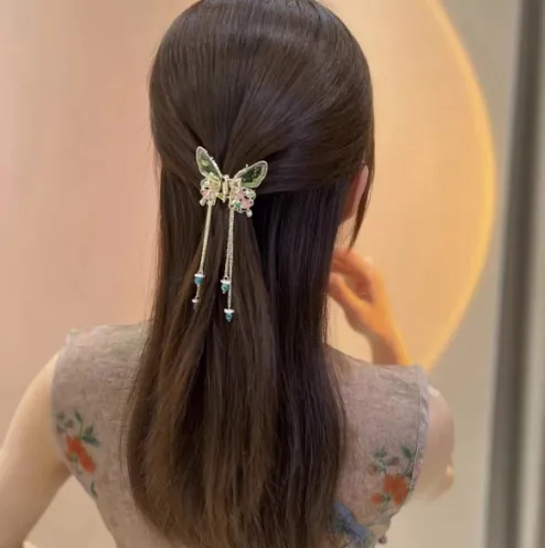 Vintage%20Fairy%20Exquisite%20Women%20Hair%20Clip%20Girls%20Hair%20Accessories%20Ponytail%20Holder%20Crystal%20Butterfly%20Tassel%20Claw%20-%20Image%204