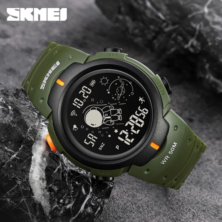 Skmei%20Digital%20Waterproof%20Wristwatch%20Man%20Sport%20Fashion%20Cosmonaut%20Watch%20For%20Men%20Dial%20Time%20Led%20Display%20Clock%20Relogio%20Masculino%201820%20-%20Image%205