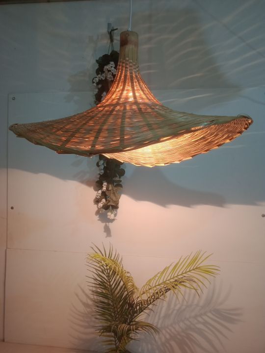 Eco%20friendly%20Hancrafted%20Bamboo%20Made%20Horn%20Design%20Celling%20Lampshade%20-%20Image%202