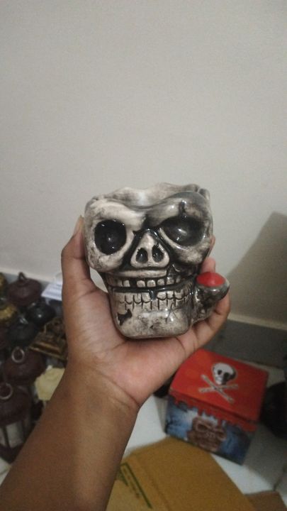 Skeleton%20Head%20Style%20Ashtray%20Resin%20Simulation%20Head%20Model%20Halloween%20-%20Image%205