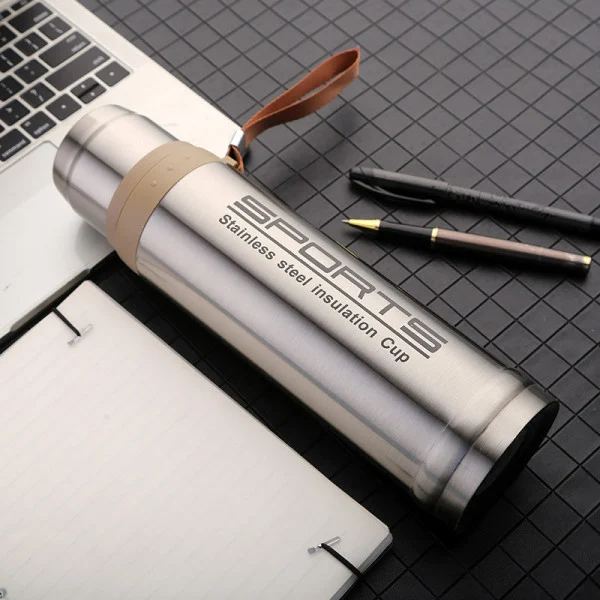 Hot And Cold Stainless Steel Vacuum Flask Water Bottle - Sports stainless steel cup (750 ML)