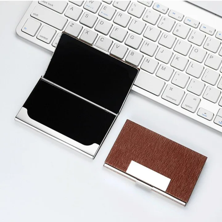 Aluminium%20Credit%20Card%20Holder%20By%20Top%2010%20Mart%20-%20Image%204