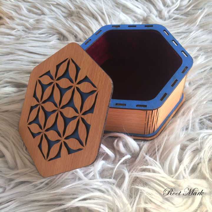 Jewellery%20Box%20/%20Ornament%20wood%20box%20-%20Image%202