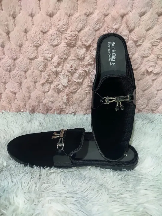 MARVEL%20FASHIONS%20NEW%20%20Fashionable%20Velvet%20Half%20Shoe%20For%20Men%20Black%20-%20Image%202