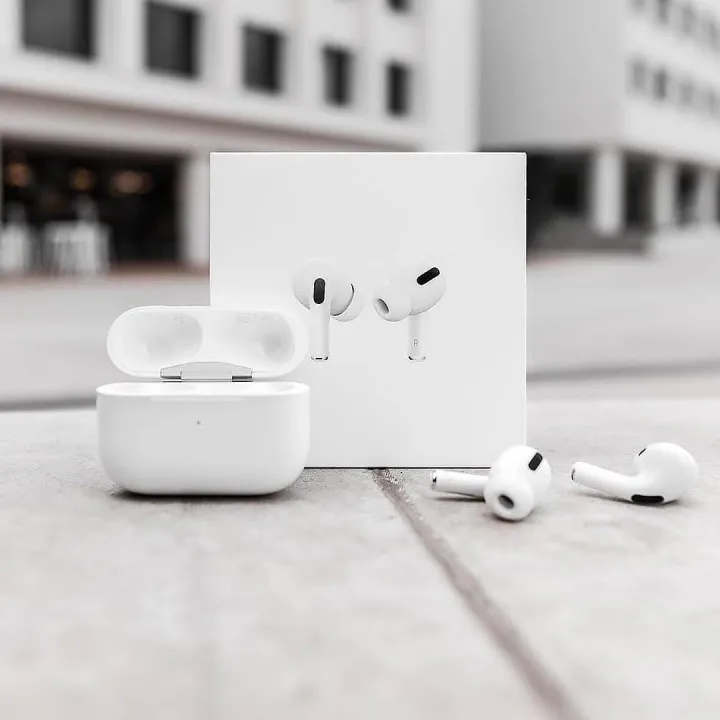Special%20AirPods%20Pro%202nd%20Generation%20TWS%20Edition%20With%20High%20Base%20&%20Long%20Battery%20Wireless%20Bluetooth%20Earbuds%20-%20Image%209