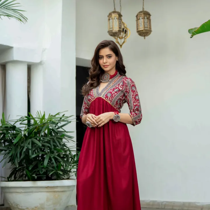 Maroon%20V%20Neck%20Gathered%20Dress%20(%20Full%20Stitch%20Dress%20)%20k49%20-%20Image%204