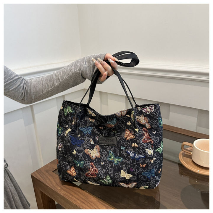 Large%20capacity%20one-shoulder%20handbag%20%20new%20niche%20ins%20canvas%20bag%20lazy%20style%20tote%20class%20commuter%20bag%20-%20Image%209