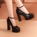 Model Cheongsam Shoes for Catwalk Women's Chunky Heel Platform Platform Black High Heels Large Size Leather Pumps Soft Calf Leather Shoes. 