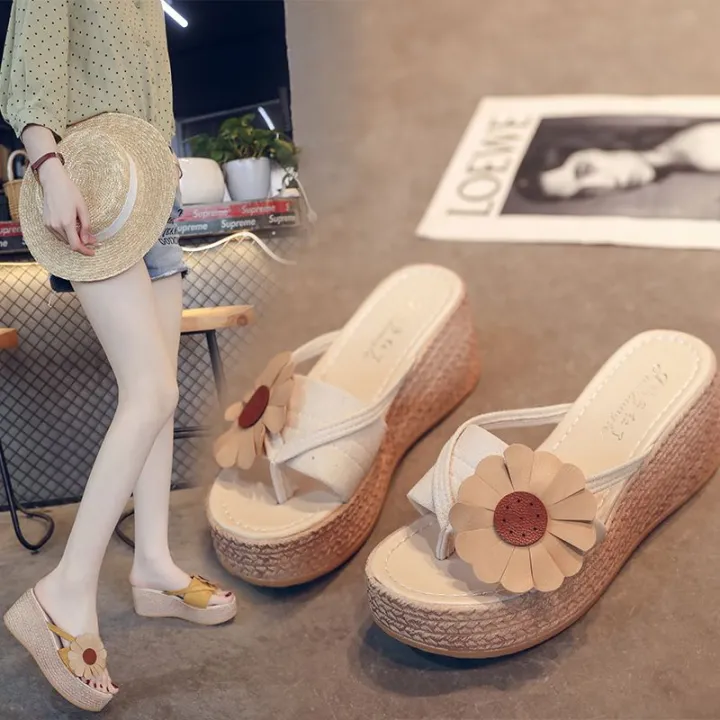 Internet%20Celebrity%20Wedge%20Sandals%20Women's%20Summer%20Outerwear2023New%20Thick%20Bottom%20Sponge%20Cake%20Slipper%20Fashion%20All-Matching%20High%20Heel%20Slippers%20-%20Image%204