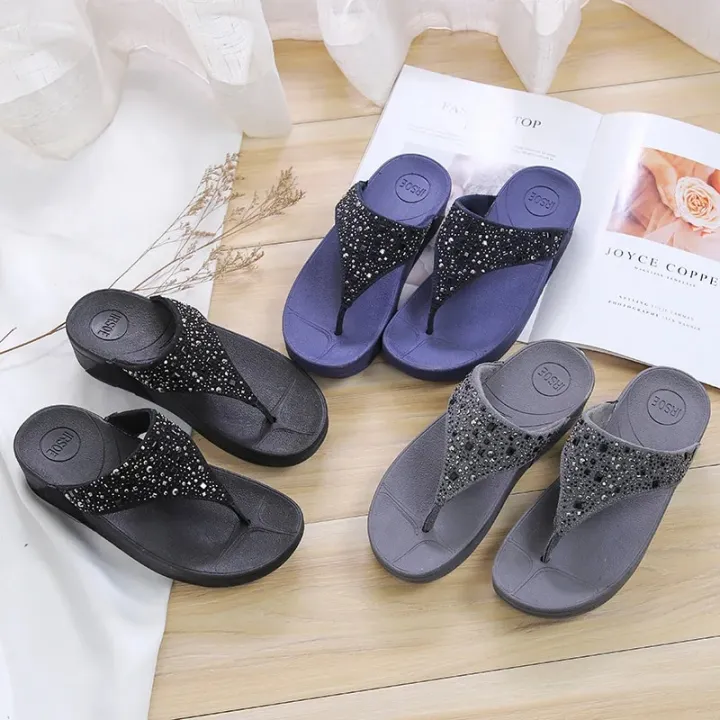 EOFK%20New%20Fashion%20Summer%20Crystal%20Diamond%20Gem%20Women%20Flip%20Flops%20Flat%20Platform%20Slippers%20Lady%20-%20Image%202